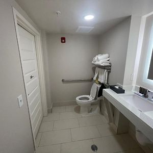 Queen Room Disability Access